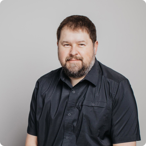 Kevin Harvey works at Volano