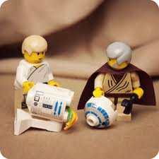 Lego Star Wars figures with R2D2
